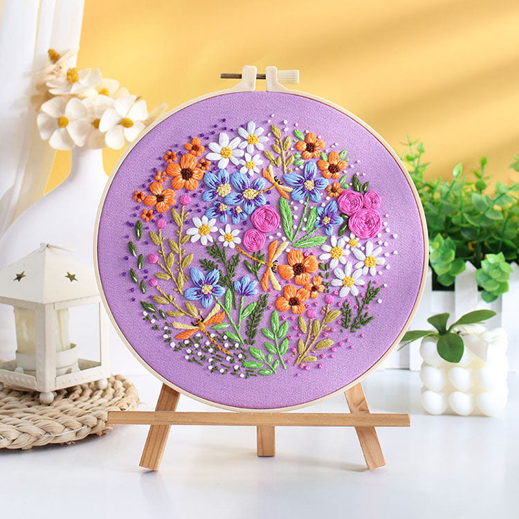 Beginner Embroidery DIY Kit - Florals